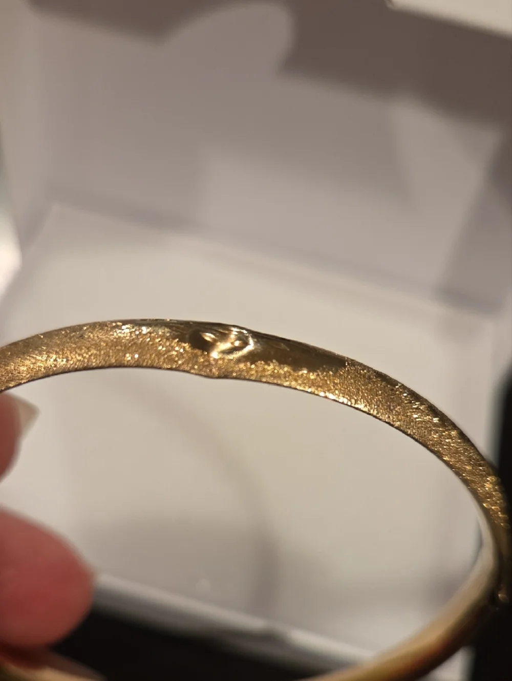 14K Gold Floral Bangle Bracelet: Stackable Real Gold Bangle - Picture 4 of 7